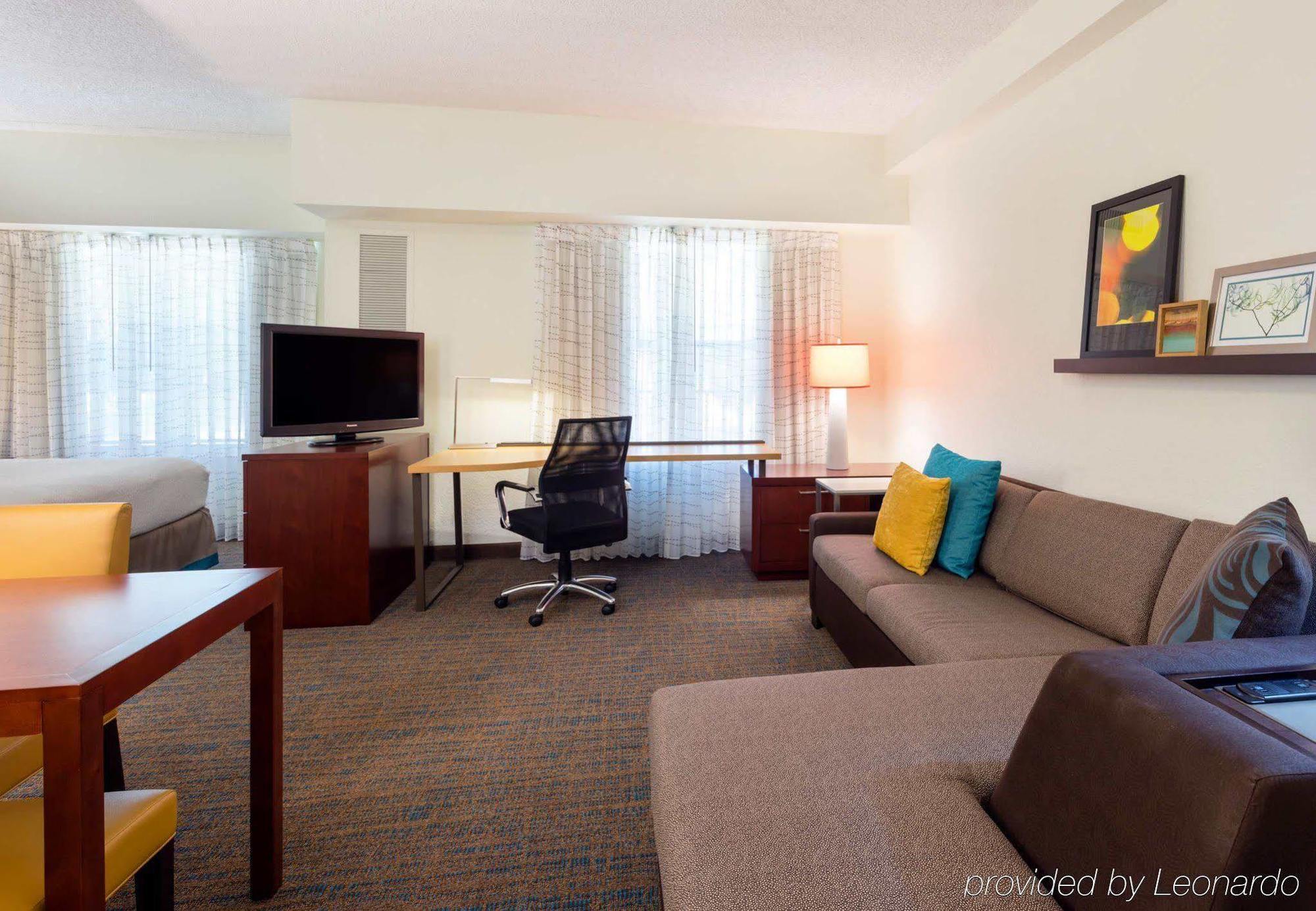 Residence Inn By Marriott Fort Lauderdale City Of Плантейшен Экстерьер фото